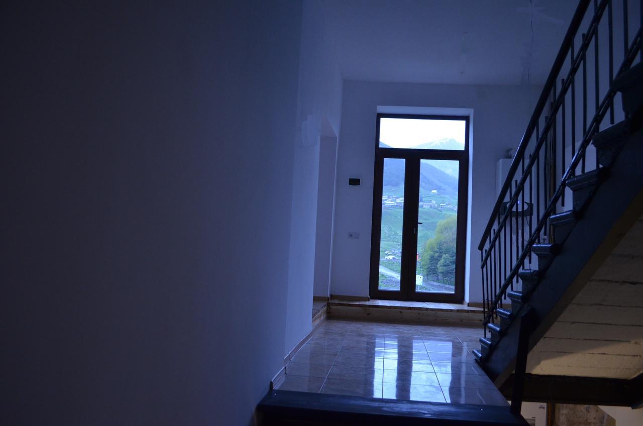 Aia Kazbegi Hotel Ngoại thất bức ảnh