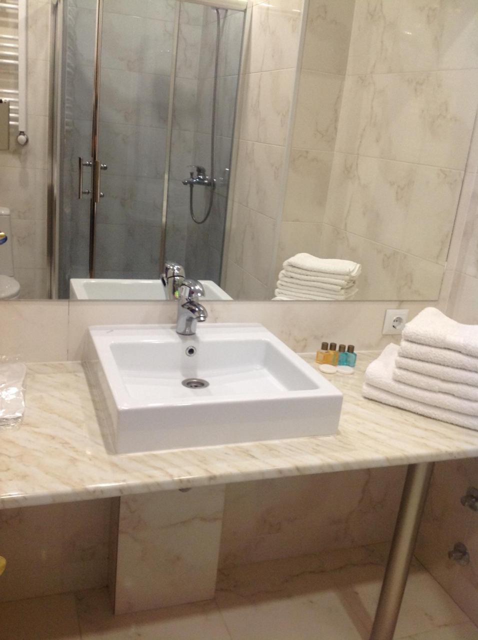 Aia Kazbegi Hotel Ngoại thất bức ảnh